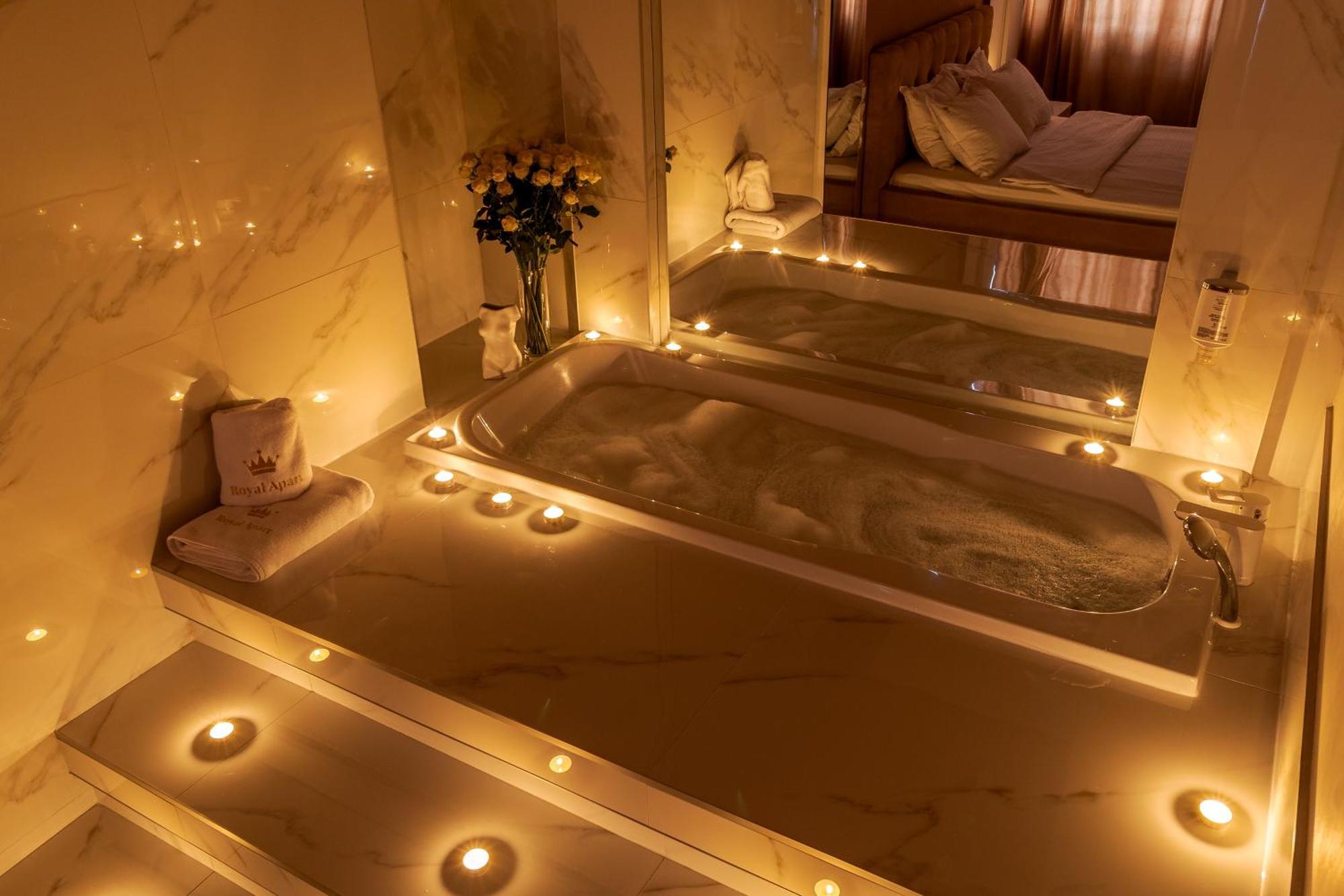 Royal Stylish Apartment In The Old City 리비프 외부 사진