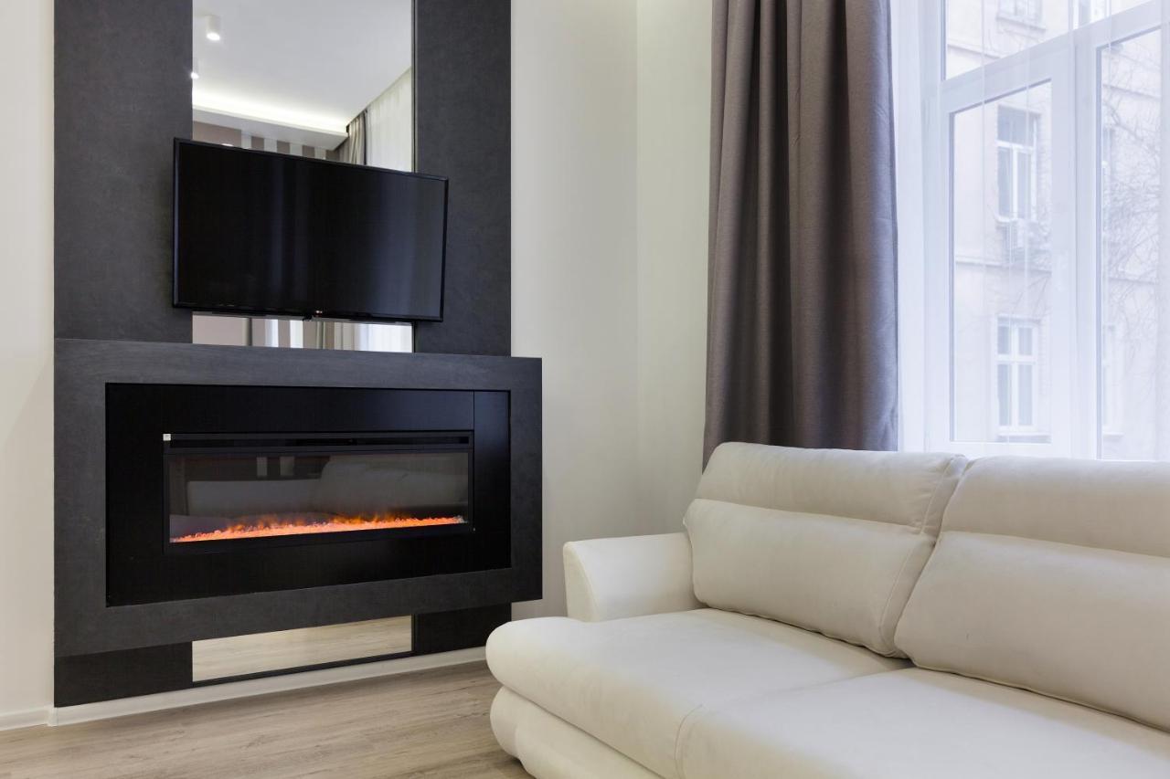 Royal Stylish Apartment In The Old City 리비프 외부 사진