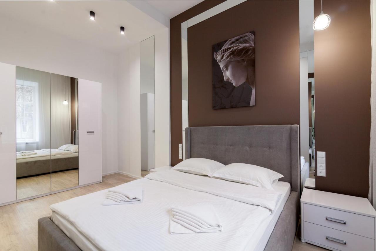 Royal Stylish Apartment In The Old City 리비프 외부 사진