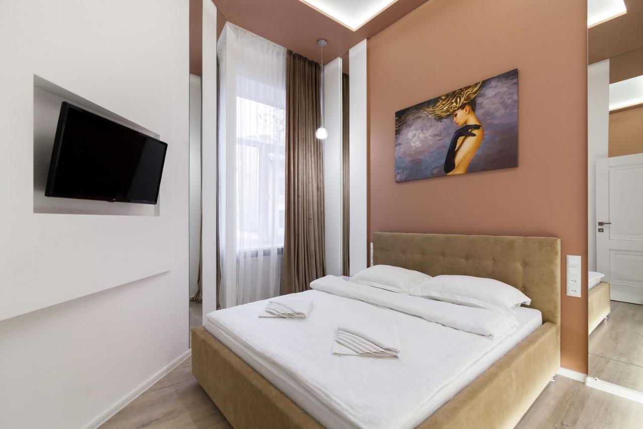 Royal Stylish Apartment In The Old City 리비프 외부 사진