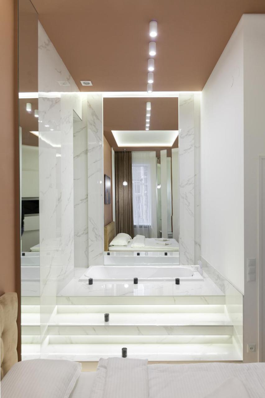 Royal Stylish Apartment In The Old City 리비프 외부 사진